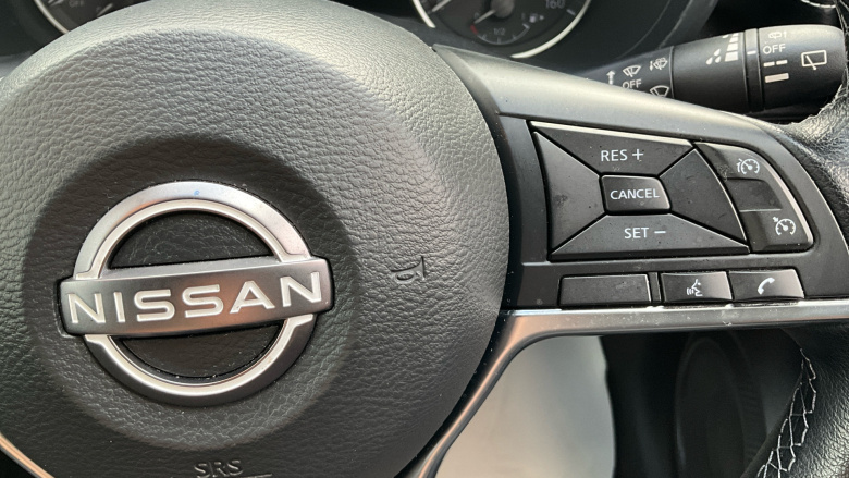 Nissan Juke 1.6 Hybrid N-Connecta 5dr Auto Hybrid Hatchback